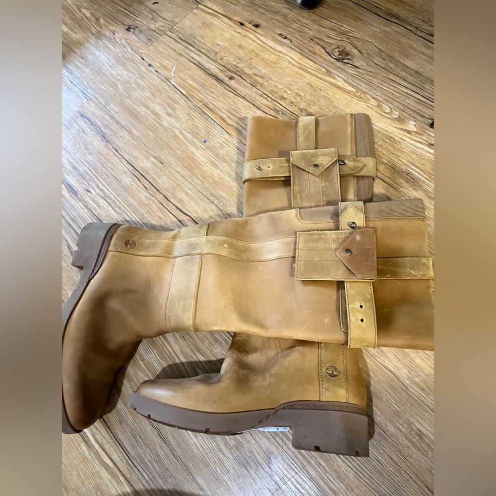 Timberland Women's Brown Boots, size 8.5